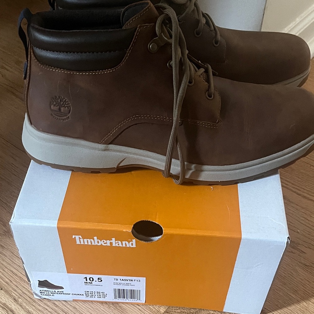Timberland Men's Dark Brown Chukka Boots